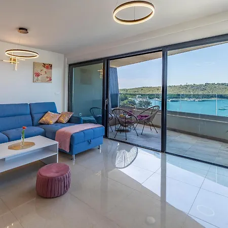 2 Bedroom Beautiful In Apartmán *